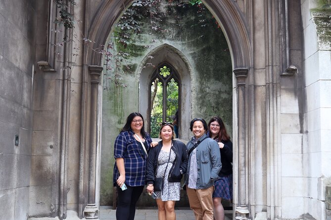 Private Ultimate London Taxi Tour - Little Venice and Notting Hill: Canals, Houses, and Portobello Market Area