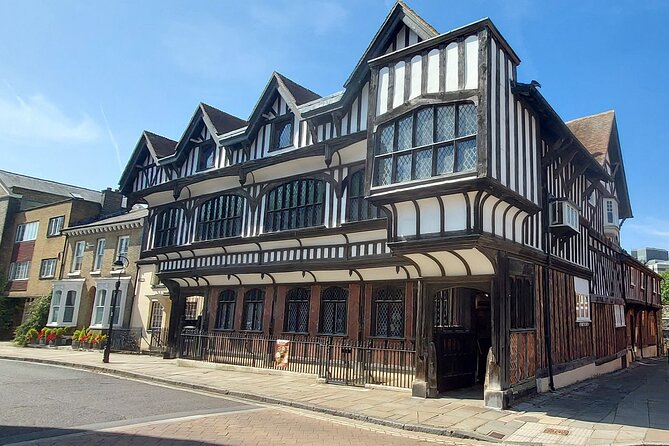 Private Walking Tour of Southampton - Entering Southampton Through Bargate, Old Walls, and Real Stories