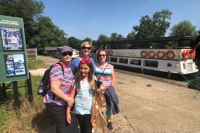 Private Windsor Roundtrip Transfer from London - Runnymede and the Magna Carta memorial trail