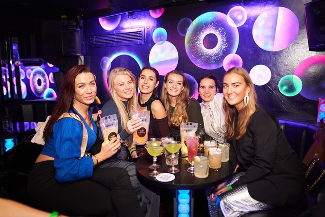 Pub Crawl of Central London - Hosts, photos, and how the social side actually feels