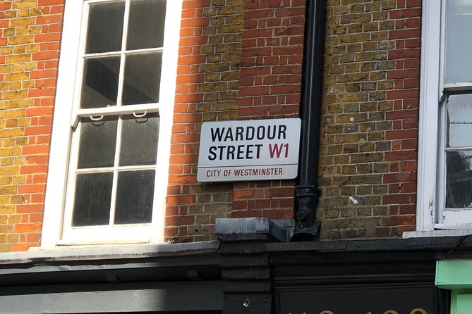 Rock and Roll Walking Tour of Soho London - Guide Power: Why Spencer’s Stories Matter