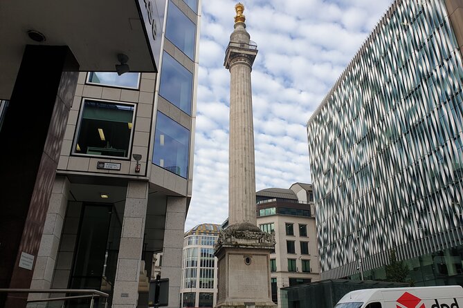 Roman Ruins to Blitz Bombings: A Walking Tour of London's Fiery History - St Paul’s Cathedral: Wren’s 17th-Century Answer to Disasters and Time
