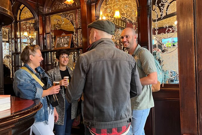 Royal Historic Pubs Walking Guided Tour in London - Weather, Comfort, and Practical Tips for a Smooth Walk