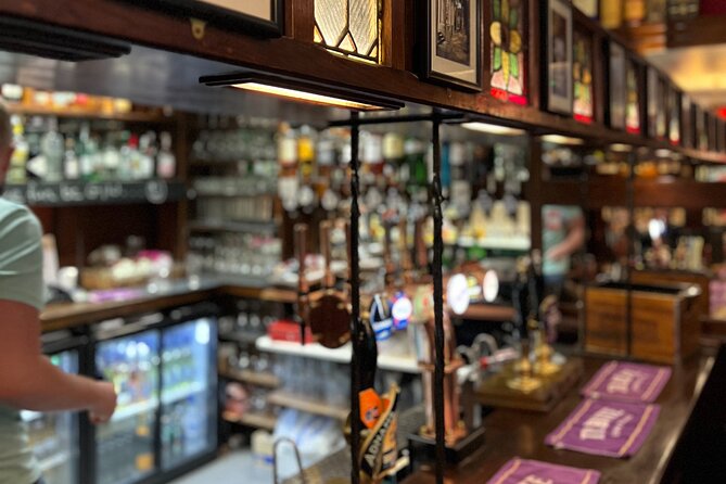 Royal Historic Pubs Walking Guided Tour in London - Who This Tour Fits Best (And Who Might Skip It)
