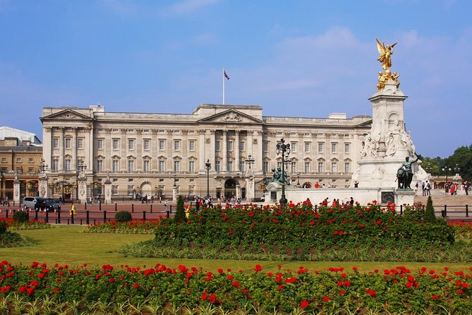 Royal London Guided Sightseeing Tour and Thames River Cruise - The panoramic coach loop: from Kensington vibes to Parliament views