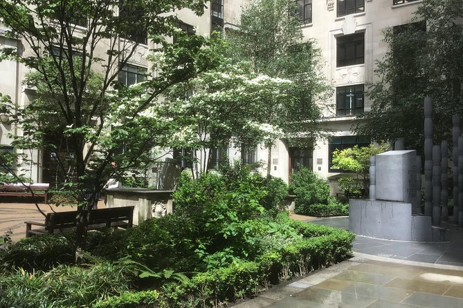 Secret Gardens of the City of London Private Tour - The Great Fire to St Dunstan in the East: Ruins, Monuments, and Churchyard Meaning