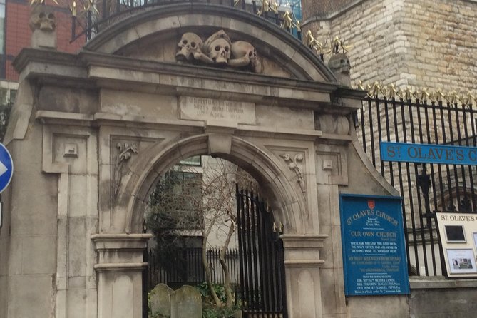 Secret Gardens of the City of London Private Tour - Meeting at Caffè Nero, Hotel Pickup, and the Smart Timing Tip
