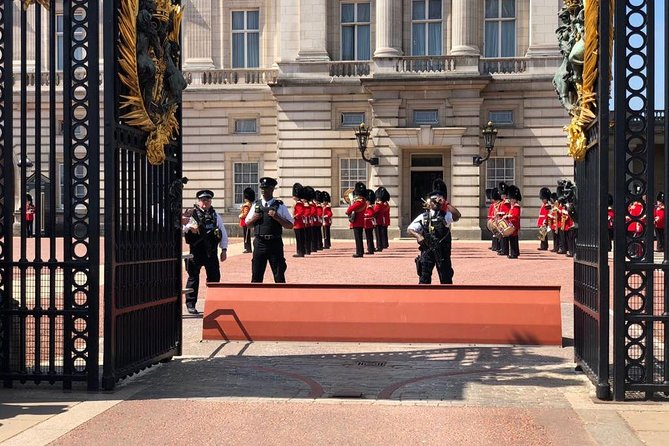 See Over 30 Top London Sights! Fun Private Tour with Local Guide - Parliament Square, Big Ben Closeness, and Westminster Abbey