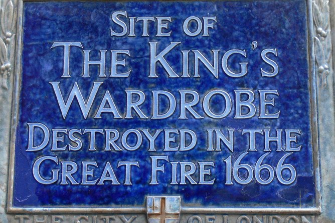 Shakespeare London Walking Tour - Starting at Blackfriars Bridge, where the tour story gets moving