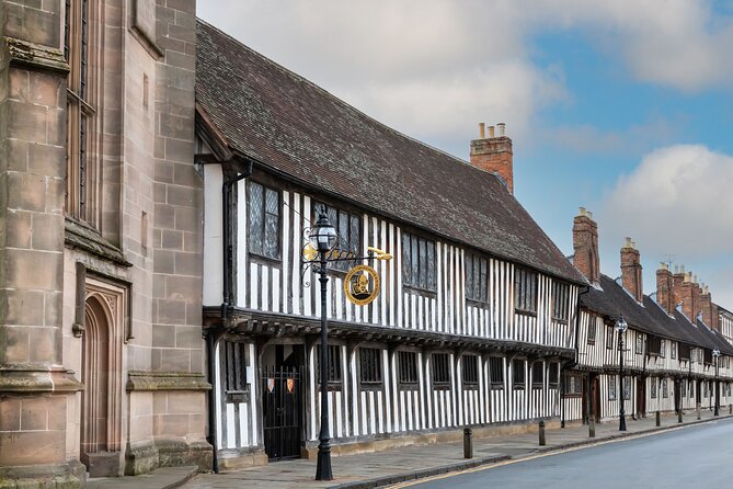 Shakespeare's Schoolroom & Guildhall Entry Ticket and Tour - A 1420 Guildhall in Stratford: Why the Setting Matters