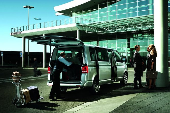 Shared Shuttle London Arrival Transfer - Airport to Hotel / Accommodation - Why this London airport shuttle feels easier than taxis