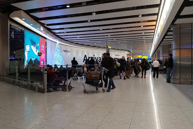 Shared Shuttle Service from Gatwick to your Hotel in London - Group size, pricing, and why shared can still feel “worth it”