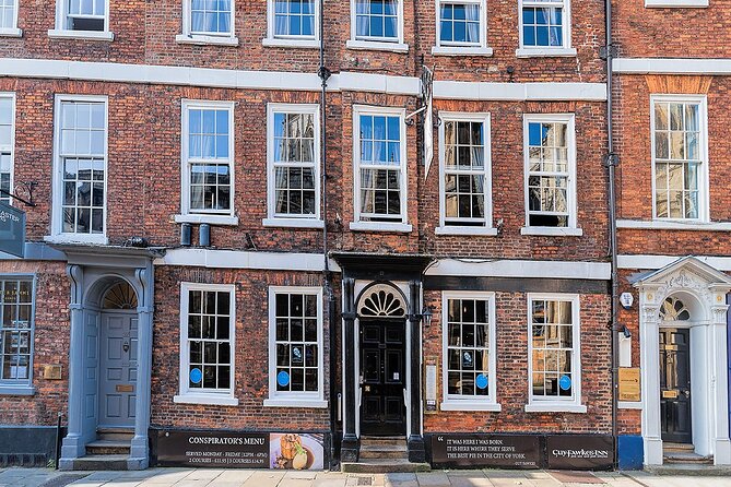 Shared Walking Tour in York - Meeting at 25 High Petergate, and how to start well