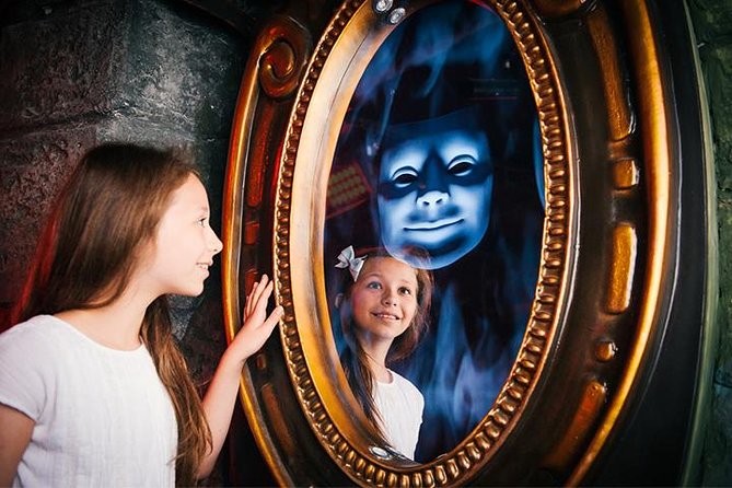 Shrek's Adventure! London Entrance Ticket - Meet Fiona and Puss in Boots, plus the family humor factor