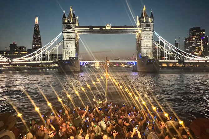 Silent Disco London Thames Boat Party - Under Tower Bridge: the first big moment you’ll remember