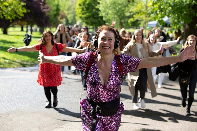 Silent Disco Walking Tours West End Boogie Shoes - Practical tips so your Saturday evening goes smoothly