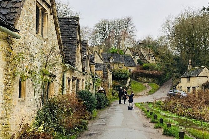 Small-Group Cotswolds Tour (From London) - Burford: the gateway town with real historic texture