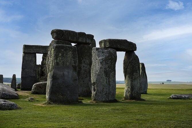 Small-Group Day Trip to Stonehenge, Bath and Windsor from London - Price and value for a London classic trio