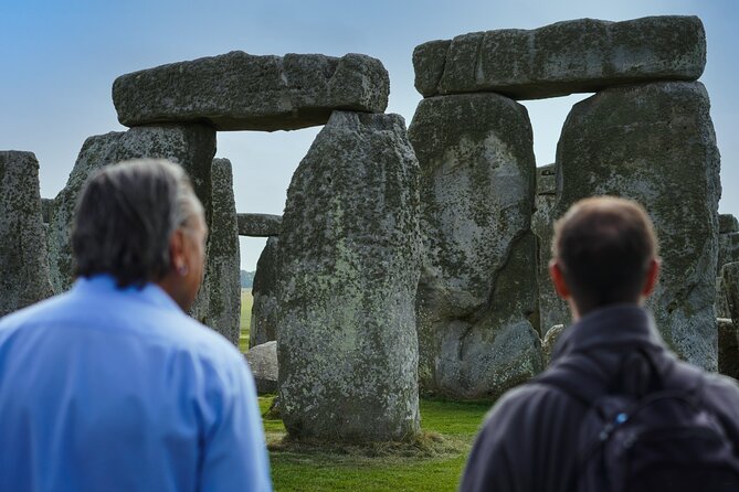 Small-Group Day Trip to Stonehenge, Bath and Windsor from London - The guide makes the difference, and it shows