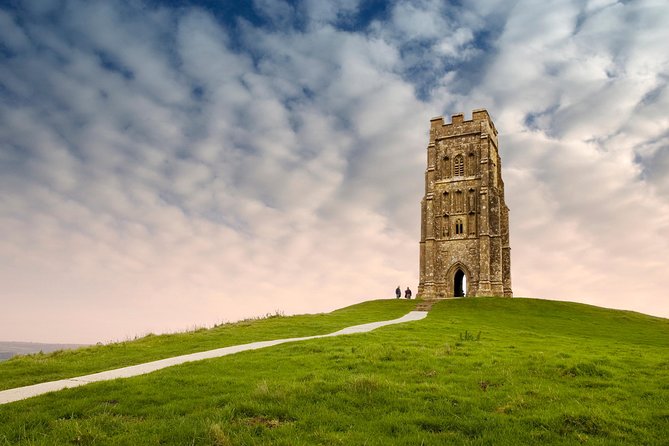 Small-Group Day Trip to Stonehenge, Glastonbury, and Avebury from London - Comfortable transport, real group limits, and what a “small group” feels like