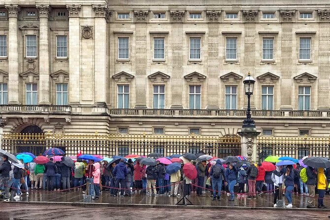 Small-Group London's Best Sights Walking Tour, Kids Join Free! - Borough Market and the London Bridge Skyline Payoff