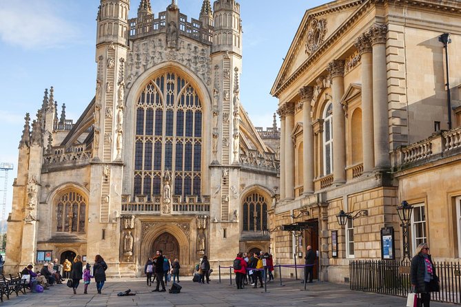 Small Group Stonehenge, Bath and Secret Place Tour from London - Coach comfort, mobile ticket, and how to pack light
