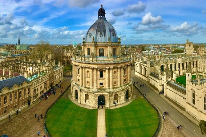 Southampton to London via Cotswold Villages, Oxford & Pub Lunch - Key highlights