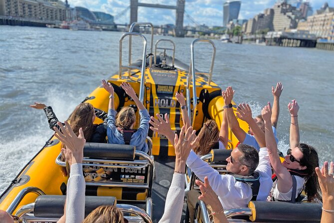 Speedboat Sightseeing: Embankment OR Westminster Pier -45 Minutes - A 45-minute Thames speed run with guided commentary