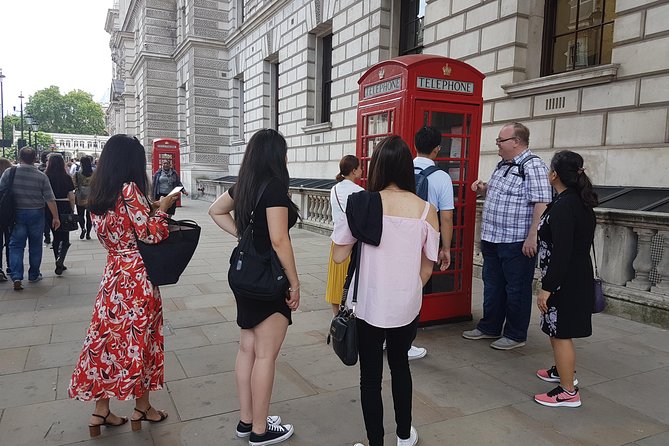 St Pauls Cathedral & See Over 30 Top London Sights Tour - Entering St Paul’s Cathedral with your ticket and audio guide