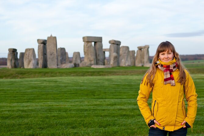 Stonehenge and Bath Day Guided Tour from London - Bath first: UNESCO streets, Bath Abbey, and the Roman Baths experience