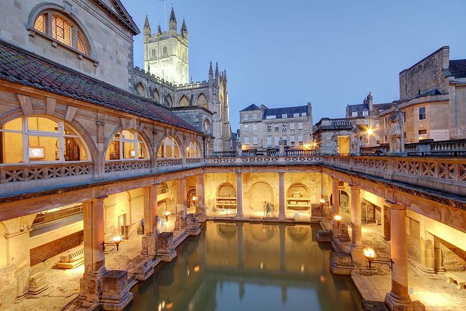 Stonehenge and Bath Tour from London - Bath Abbey: a free stop that sets the atmosphere