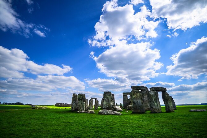 Stonehenge and Windsor from London - Should you book Stonehenge and Windsor from London?