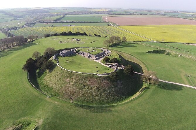 Stonehenge, Avebury, and West Kennet Long Barrow from Salisbury - Guides make the day, and you’ll feel it in the pacing
