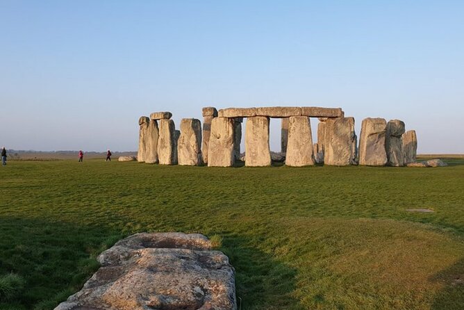 Stonehenge & Bath Private driverTours - Timing, Group Size, and Comfort in a 9-Hour Plan