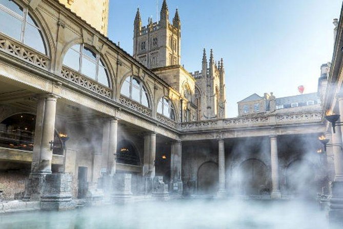 Stonehenge & Bath Private driverTours - Lunch at a Country Pub, Then Straight Toward Roman Baths