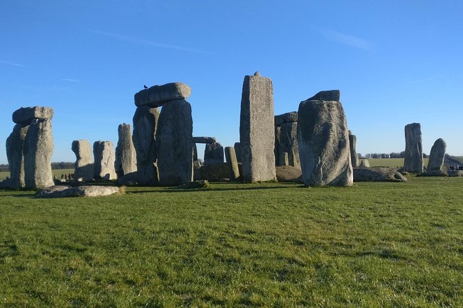 Stonehenge Half-Day luxury guided tour from Bath for 2-8 - What this costs, and why the price can feel fair