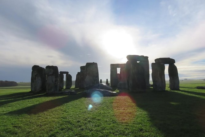 Stonehenge Morning Half-Day Tour from London Including Admission - Getting from South Kensington to Wiltshire without the headache