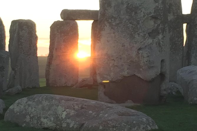 Stonehenge Private Car Tour with Driver Guide - Comfort and Service: What the Best Days Feel Like