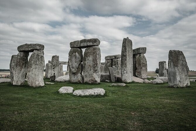 Stonehenge Private Immersive Audio Guide - How the GPS map turns confusion into quick photo moments