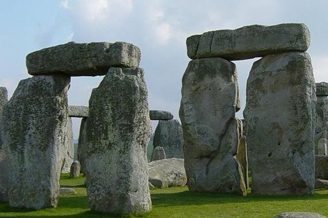 Stonehenge Shuttle Bus from London with Optional Fish & Chips - What You’ll Actually See at Stonehenge (And What You Won’t)