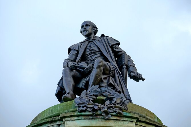 Stratford-Upon-Avon Audio Walking Tour: Shakespeare's Life - Stop 3: Harvard House, The Theatre Thread You Might Not Expect