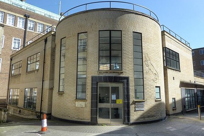 Tangential Cambridge: Group Walking Tour of Sights and Highlights - Free School Lane: First Physics Laboratory Energy