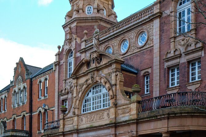 Ted Lasso and Richmond Walking Tours - Why the $67.52 price can feel fair