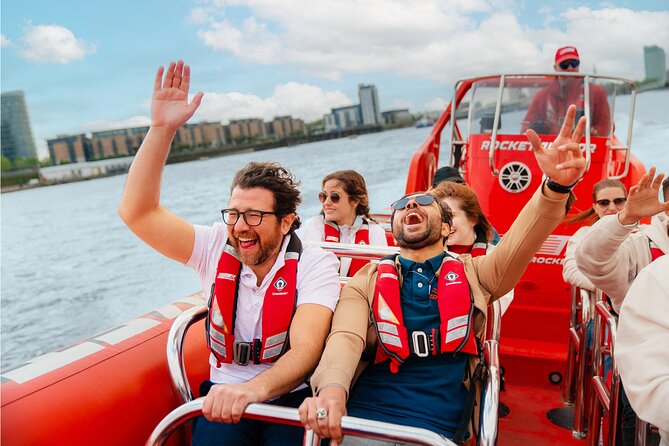 Thames High-Speed Zone Speedboat in London - From Bankside to Tower Bridge, your first big wow moments