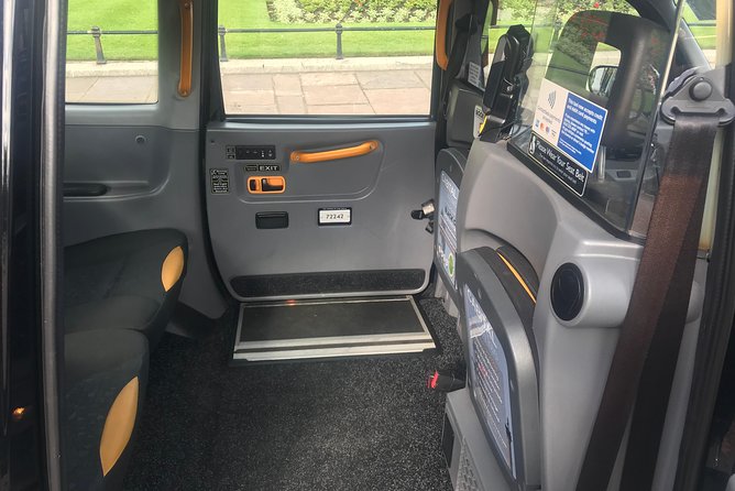 The 6 Hour Private Iconic Black Cab Sightseeing Tour - How the guide makes this more than a checklist