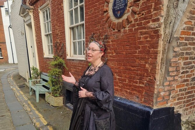 The Black Widow - Dark Tales around Scarborough - Key highlights to look for