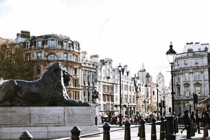 The Changing of the Guard - Exclusive Guided Walking Tour - Getting there, meeting point, and how the walk ends near Westminster