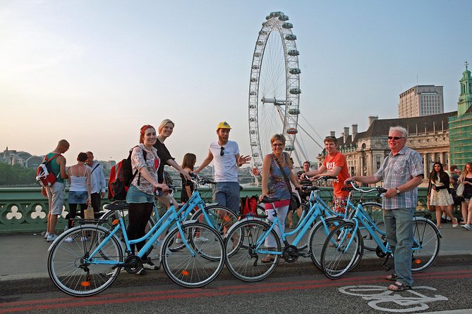 The Classic Highlights Bike Tour with a local guide - Key highlights you will feel right away