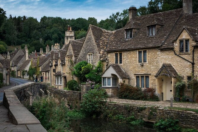 The Cotswolds Guided Day Tour from London - The Coach Experience: Comfort, Commentary, and What You Can Expect
