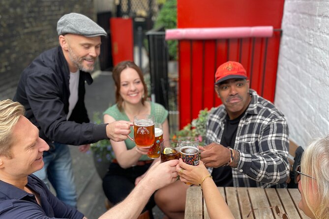 The Great British Pub Walking Tour: London - Inside the pubs: what you are actually going for